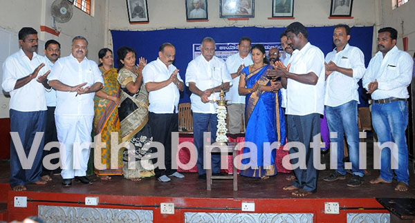 ಮೂಡುಬಿದಿರೆ: 245 ಮಂದಿಗೆ ಸಾಲ ಮನ್ನಾ ಆದೇಶ ಪತ್ರ ವಿತರಣೆ